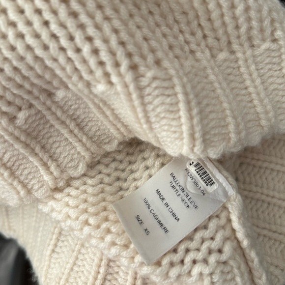 R13 Balloon Sleeve Crewneck Sweater Ecru - Picture 4 of 4